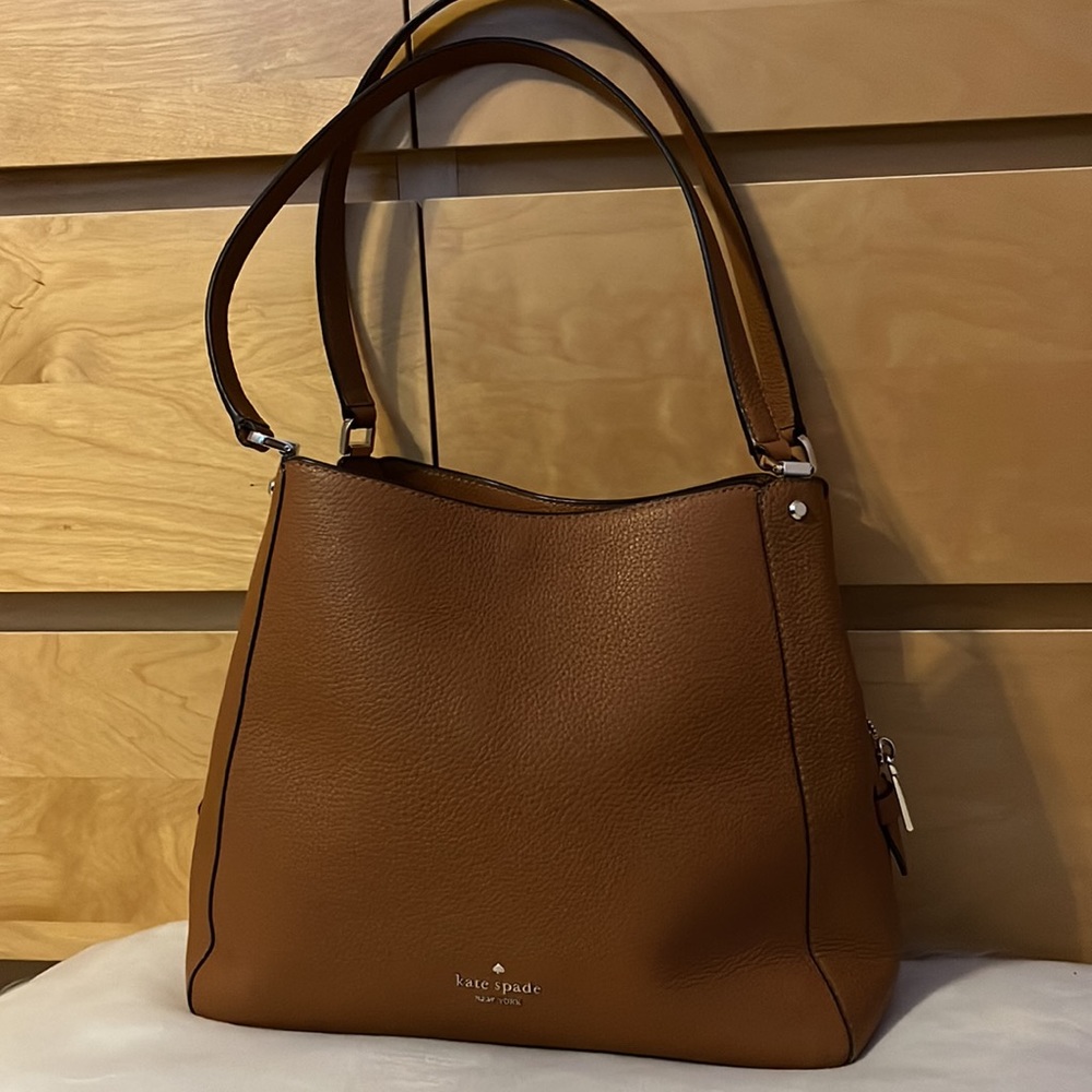 Kate Spade Leila Medium Triple Compartment Shoulder Bag